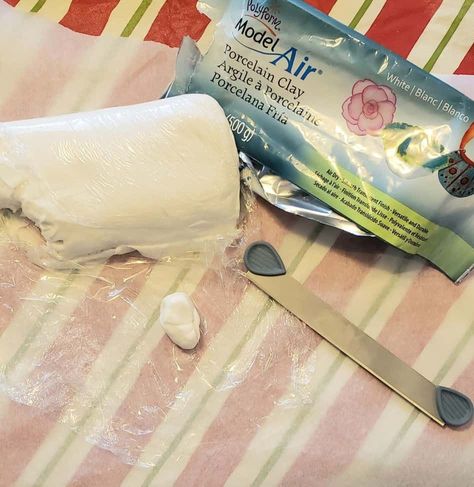 How To Make Air Dry Clay Waterproof, Air Dry Clay Varnish, Air Dry Clay Tips, Make Air Dry Clay, Clay Craft Ideas, Fimo Art, Air Drying Clay, Clay Tips, Cold Porcelain Clay