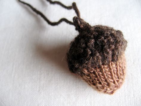 acorn | Blogged. I have a sweet little whimsy for you ... Wa… | Flickr Knitted Acorns, Acorn Pattern, Acorn Ornaments, Fall Acorns, Pea Soup, Quick Knits, I Cord, Yarn Stash, Knitted Wit