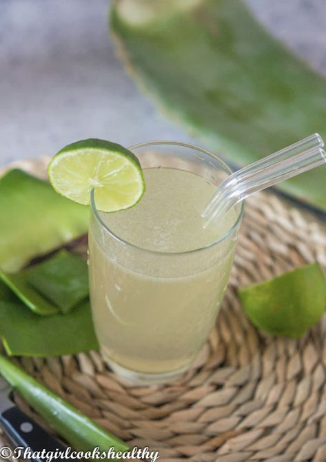 Aloe Vera Juice in a glass with a lime wedge on the edge. Aloe Vera Juice Recipes, How To Treat Sunburn, Aloe Vera Recipes, Haitian Food Recipes, Juice Recipe, Aloe Leaf, Aloe Vera Juice, Aloe Vera Extract, Aloe Vera Leaf