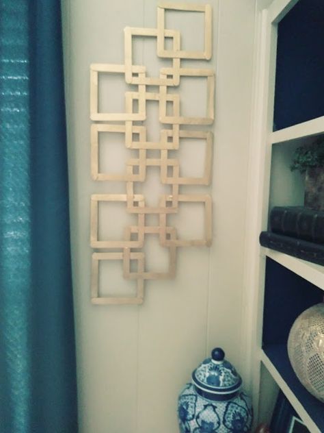 Popsicle Stick Home Decor Diy, Diy 3d Art Wall, Popsicle Stick Wall Decor Diy, Diy Sculptural Wall Art, Popsicle Wall Decor, Diy Popsicle Stick Crafts Wall Art, Home Decor Ideas Diy Crafts Wall Art, Popsicle Stick Crafts For Adults Decor, Diy Popsicle Stick Crafts Decor