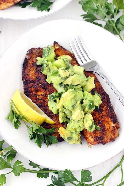 10-Minute Blackened Tilapia with Avocado Cucumber Salsa Tilapia Fish Recipes, Blackened Tilapia, Cucumber Salsa, Fish Recipes Baked, Avocado Cucumber, Tilapia Recipes, Fish Recipes Healthy, Fish Dinner, Healthy Fish