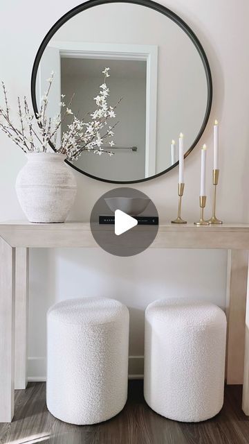 27 likes, 36 comments - jeanny.myneutralhome on March 13, 2024: "Neutral console table decor idea for spring 2024 🤍💐🤩🌸 Sharing these beautiful minim..." Neutral Console Table, Bungalow Furniture, Console Table Decor, Console Table Decorating, Decor Idea, Spring 2024, Table Decor, Console Table, Bungalow