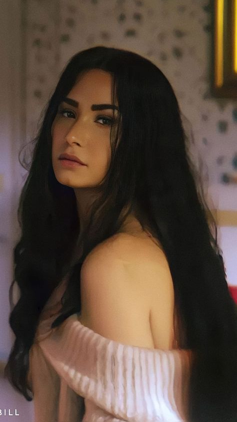 Demi Lovato Long Hair, Demi Lovato Aesthetic, Demi Lovato Instagram, Demi Lavoto, Demi Lovato Makeup, Demi Lovato Quotes, Demi Lovato Hair, Demi Lovato Body, Demi Lovato Style