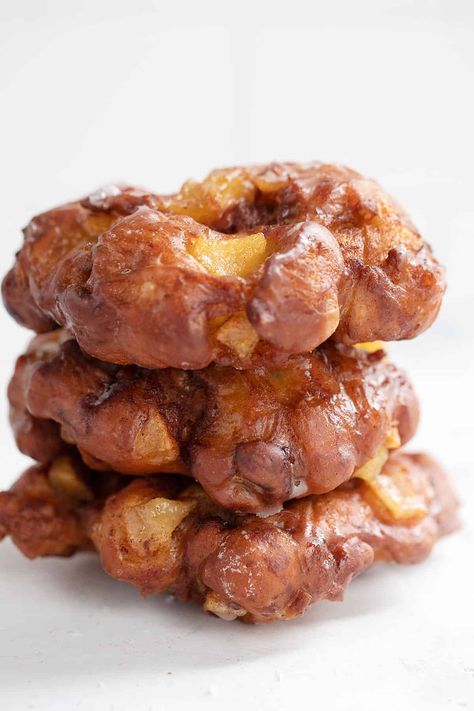 Classic Apple Fritters Doughnuts Apple Fritter Recipe, Bread Shapes, Autumn Breakfast, Doughnut Recipe Easy, Yeast Donuts, Apple Fritter Bread, Homemade Donuts Recipe, Homemade Doughnuts, Apple Fritter