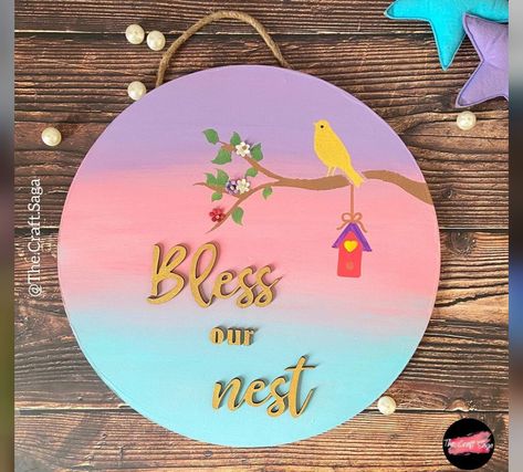 Easy Name Plate Ideas, Clay Art On Wooden Board, Mdf Board Painting Ideas, Kitchen Decor Printables, Wood Slice Art Decor, Diy Wall Hanging Crafts, Decor Corner, Girls Room Diy, Magnet Ideas