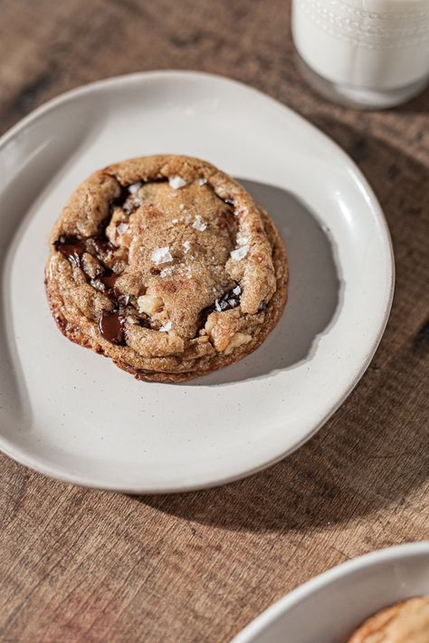 Here it is, the perfect walnut and chocolate chip cookies recipe. Walnuts can be a controversial and divisive addition to baked goods, but I would choose walnuts in my chocolate chip cookies any day. Although there is the extra step of browning butter (which gives these an incredibly nutty flavor), the dough comes together easily....Read More » Browning Butter, Wright Family, Chocolate Chip Walnut Cookies, Brown Butter Chocolate Chip, Brown Butter Cookies, Brown Butter Chocolate Chip Cookies, Chocolate Chip Cookies Recipe, Walnut Cookies, Flaky Salt