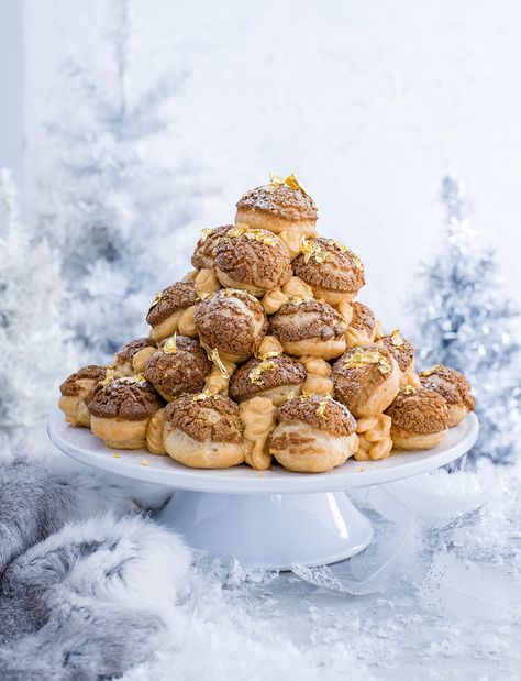 Eric Lanlard's delicious gingerbread profiteroles are filled with a smooth, roasted white chocolate filling, and topped with spiced gingerbread cookie dough – heaven in every single bite White Chocolate Filling, Profiteroles Recipe, Sainsburys Recipes, Christmas Bakes, Gingerbread Cookie Dough, Patisserie Cake, Xmas Baking, Homemade Baking, Xmas Treats