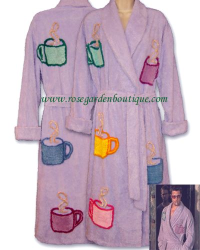 Fight Club bath robe Fran Fine, Tyler Durden, Coffee Talk, Lounge Outfit, Womens Robes, Costume Outfits, Rose Garden, Brad Pitt, Comfy Outfits