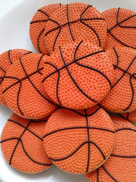 Basketball Royal Icing Cookies, Basketball Party Food, Basketball Treats, Basketball Birthday Cake, Basketball Cupcakes, Basketball Cookies, Ball Cookies, Sports Cookies, Basketball Birthday Parties