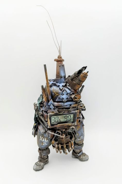 a robot I made from trash. Overgrown Robot, Trash Robot, Trash Art, A Robot, Robots Concept, Pinocchio, Marketing Ideas, Figurines, Marketing