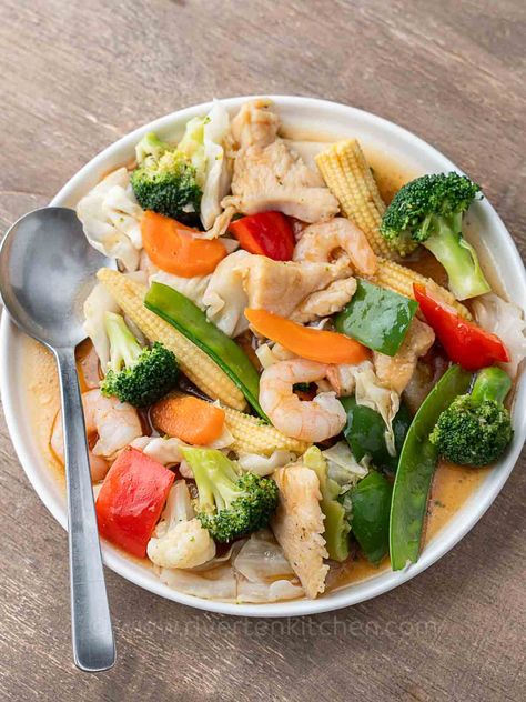 Chopsuey Recipe Filipino, Chicken Chop Suey Recipe, Chicken Chop Suey, Chopsuey Recipe, Chop Suey Recipe, Thai Meals, Chicken Chop, Vegetable Stir Fry Recipe, Chinese Cooking Wine