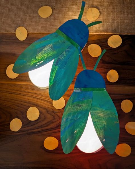 Recycled Firefly Lamp ✨ We created these firefly lanterns using recycled materials, and their soft glow is beautiful! To make each lantern, we cut out matching ovals of cardboard and copy paper. I hot glued a strip of paper in between to make a small, oval-shaped box. Using acrylic paint, we decorated newspaper and cut out wings, a head, and antennae.  I put in a puck light to bring our fireflies to life with a gentle glow! #invitationtocreate #kidcrafts #easycrafts #papercrafts #cardboar... Firefly Crafts For Kids, Fireflies Craft, Firefly Lights, Puck Lights, Copy Paper, Using Acrylic Paint, Cardboard Crafts, Hot Glue, Firefly