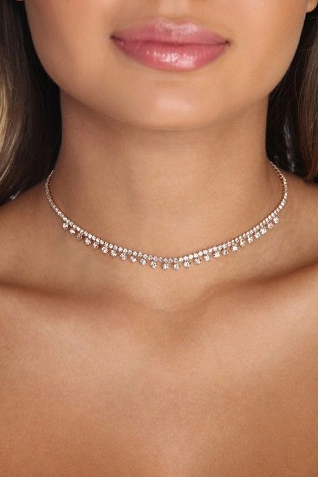 Prom Jewelry Ideas, Prom Jewellery, Prom Necklaces, Simple Silver Jewelry, Formal Jewelry, Prom Accessories, Layered Necklaces Silver, Diamond Choker, Prom Jewelry