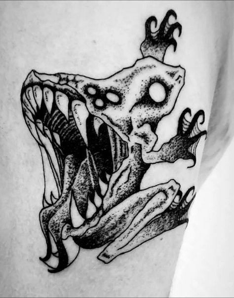 Creepy Pretty Tattoo, Severed Arm Reference, Plur Tattoo Ideas, Gothic Filler Tattoo, Oddity Tattoo Ideas, Est 2000 Tattoo Ideas, Spooky Nature Tattoo, Hayna Mask Tattoo, Creepy Nature Tattoo