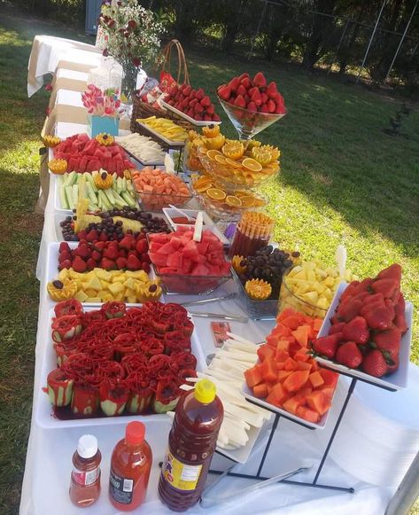 Chamoy Fruit Platter, Chamoy Party Table, Fruit And Tajin Bar, Fruit Platter Table, Western Fruit Table Ideas, Mexican Candy Dessert Table, Snack Bar Ideas For Party, Wedding Table Snacks Receptions, Fruit Tables For Quinceanera