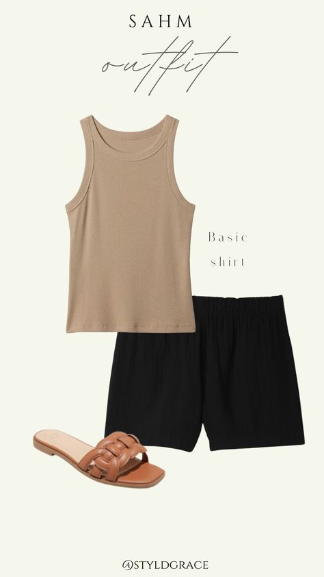 Black Linen Shorts Outfit Summer, Linen Black Pants Outfit, Black Linen Shorts Outfit, Summer Outfit Mom, Style Black Shorts, Style Linen Shorts, Emily Outfits, Linen Shorts Outfit, Sahm Outfits