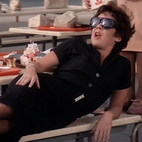 Stockard Channing Grease, Grease Aesthetics, Grease Characters, Rizzo Grease, Grease Makeup, Grease Aesthetic, Danny And Sandy, Grease Themed Parties, Cherry Pepsi