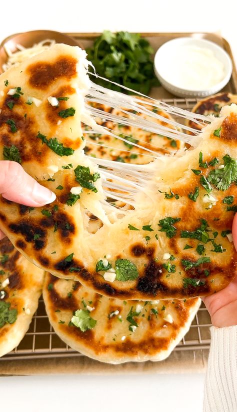 Cheese-Stuffed Garlic Naan Cilantro Butter, Garlic Naan Recipe, Recipes With Naan Bread, Garlic Naan, Naan Recipe, Garlic Cheese, Naan Bread, Best Cheese, Herb Butter