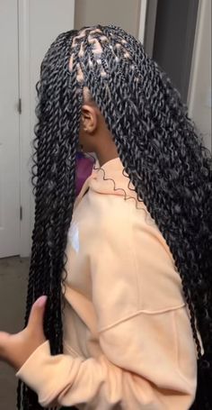 Braided Hairstyles With Beads, Travel Core, Hairstyle Suggestions, Trendy Braided Hairstyles, Hairstyles With Beads, Sengalese Twists, Best Braid Styles, Boho Braided Hairstyles, Senegalese Twist Hairstyles