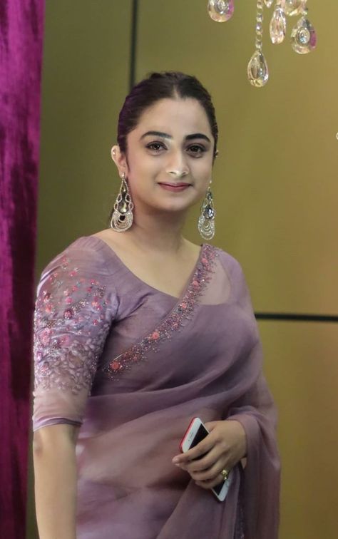 Namitha Pramod Saree, Namitha Pramod, Lace Blouse Design, Netted Blouse Designs, Sari Design, New Saree Blouse Designs, Cotton Saree Designs, Velvet Dress Designs, Fashionable Saree Blouse Designs