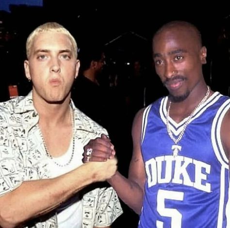 Eminem Tupac, 2pac Pictures, 90s Rappers Aesthetic, Joker Videos, The Slim Shady, Tupac Wallpaper, 90s Rappers, Eminem Wallpapers, Hip Hop Artwork