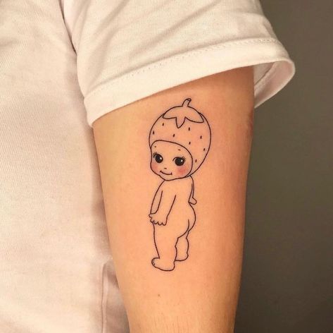 Angle Tattoo, Kewpie Art, Sak Yant Tattoo, Cute Tats, Delicate Tattoo, Cute Little Tattoos, Angel Tattoo, Sonny Angel, Back Tattoos