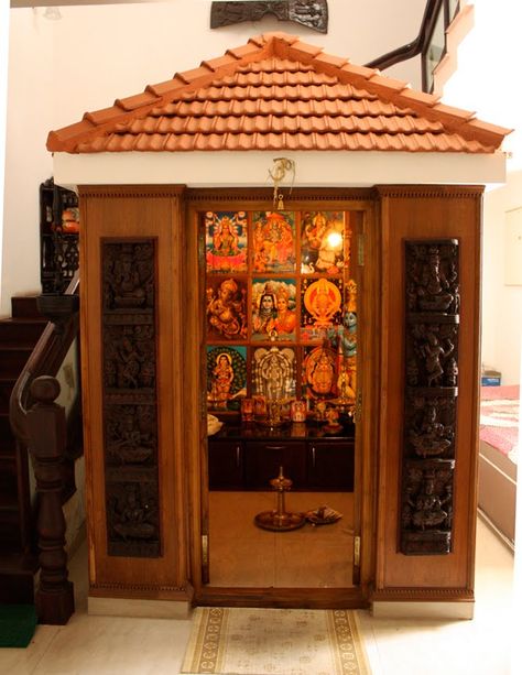 artnlight: Tradition Recreated in a home in Palakkad. Pooja Room Ideas, Pooja Room Ideas Indian, Pooja Room Designs, Pooja Door Design, Pooja Decoration, House Elements, Luxurious Homes, Mandir Design, Temple Decor