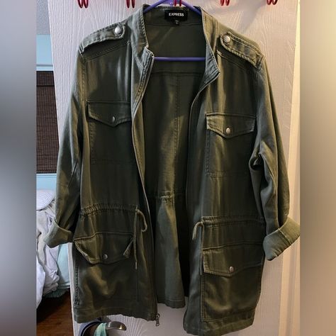 Express Army Green Military Style Jacket in a Large Olive Military Jacket, Character Clothing, Military Jacket Green, Tactical Jacket, Military Style Jackets, Character Study, Army Jacket, Military Style, Clothing Ideas