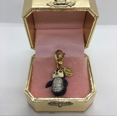 Juicy Couture penguin charm. No box is included! The box in photo is for display only! I did not keep all the charm boxes when I store them. Retired charm! Hard to find! I combine shipping. Note: Some charms I have for sale are reproduced from the original Juicy Couture factory, others are from my own collection in the past 10 years.  All Juicy Couture charms are all from the same factory no matter the reproduction ones or the ones were produced from 2005-2014. Juicy Charms, Nose Ring Jewelry, Dog Travel Bag, Indie Jewelry, Juicy Couture Charms, Juicy Couture Jewelry, Dream Jewelry, Lucky Charm, Pretty Jewellery