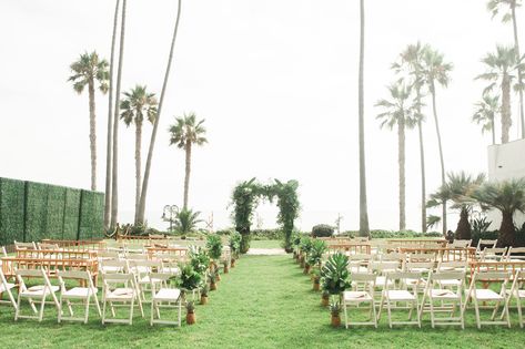 Tropical Ceremony, Wedding Ideas October, Ceremony Layout, Beach Club Wedding, San Clemente California, Honeymoon Style, California Photos, Wedding Activities, Inspirational Photos