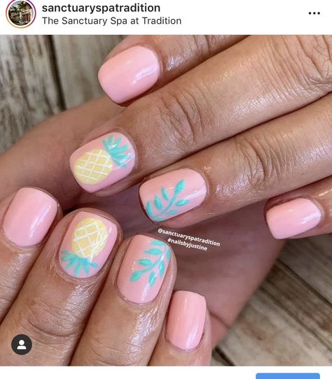 Pineapple Nail Art Designs, Tropical Theme Nails, Kids Vacation Nails, Hawaii Toe Nails, Pineapple Nails Design, Vacation Toenails, Simple Pink Nail Ideas, Maui Nails, Hawaiian Nails Designs