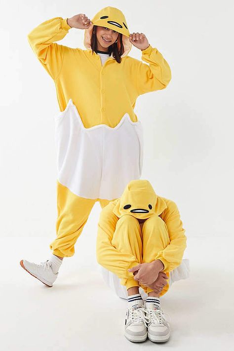 Gudetama Costume, Gudetama Halloween, Geeky Halloween Costumes, Halloween Kids Costumes Girls, Cozy Pjs, Lazy Egg, Onesie Costumes, Vintage Halloween Costume, Ear Hair