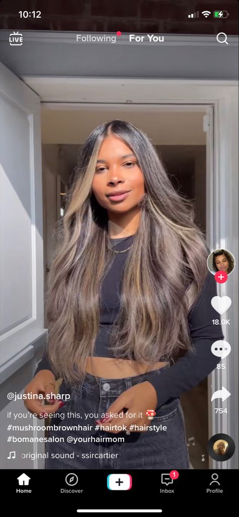 Mushroom Brown Hair With Curtain Bangs, Mushroom Brown Blonde Balayage, Mushrooms Brown Balayage, Mushroom Brown With Blonde Balayage, Mushroom Balayage, Mushroom Brown Hair, Shroom Brown Balayage, Mushroom Hair, Hair Color Orange