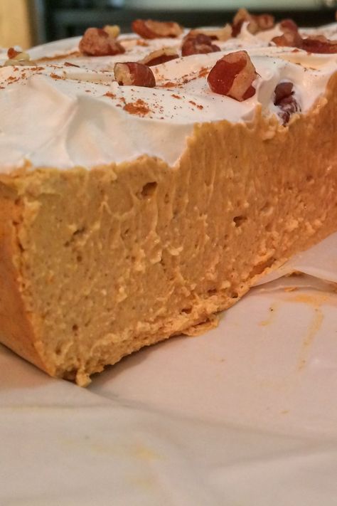 Pumpkin Protein Cheesecake Protein Pumpkin Cheesecake, Devotion Protein Recipes, Protein Cheesecake Recipe, Pumpkin Healthy, Slow Cooker Chicken Marsala, Pumpkin Pie Protein, Low Fat Protein, Low Carb Cheesecake Recipe, Pumpkin Protein