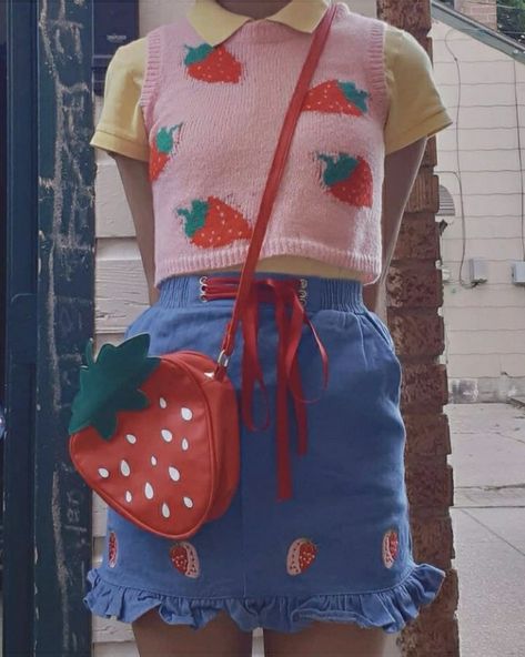 Strawberry Outfit, Charmmy Kitty, Neue Outfits, Aesthetic Pinterest, Swaggy Outfits, Kawaii Clothes, Character Outfits, Dream Clothes, Looks Vintage