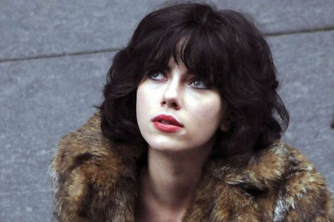 Scarlett Johansson, Under the Skin If Johansson’s turn as a vacant yet gripping seductress isn’t nominated, it’ll probably be because too many Academy voters got the shivers and couldn’t finish this bizarro flick. Scarlett Johansson Movies, Jonathan Glazer, Xavier Dolan, Under The Skin, Science Fiction Film, Actrices Hollywood, Sci Fi Movies, Robert Pattinson, Green Man