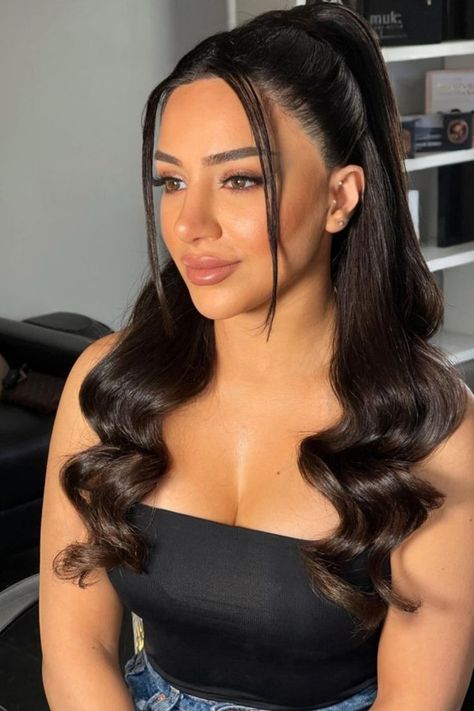 High Half-Up Ponytail With Front Pieces Frontal Wig Hairstyles, Half Ponytail, Stunning Hairstyles, Hairstyle Inspiration, Deep Wave Hairstyles, Body Wave Hair, Wave Hair, Half Up Half Down Hair, Modern Hairstyles