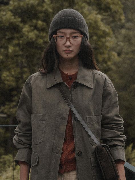 Composition : Cotton 100%Color : Khaki_FREECountry of Origin : Republic of Korea British Style Women Outfits, Heritage Workwear, Hobbit Style, 90s Supermodels, Medieval Clothing, Work Jackets, Character Outfits, Color Khaki, Japanese Fashion