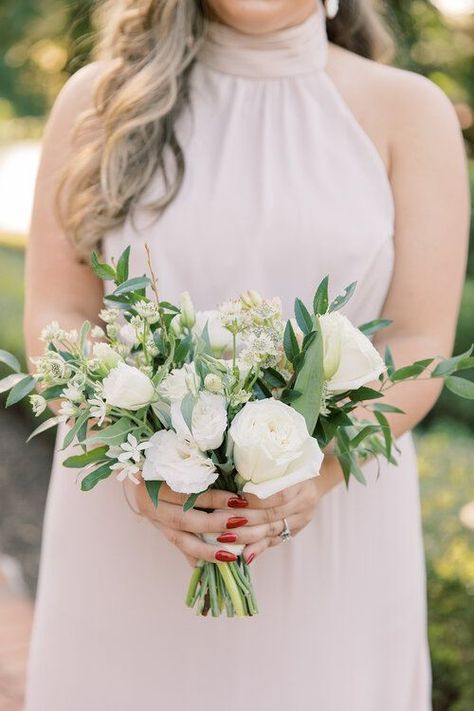 Greenery Bridesmaid Bouquet, Simple Bridesmaid Bouquets, European Romance, Small Bridesmaid Bouquets, South Dakota Wedding, Tree Grove, Small Bridal Bouquets, Small Wedding Bouquets, Prom Bouquet