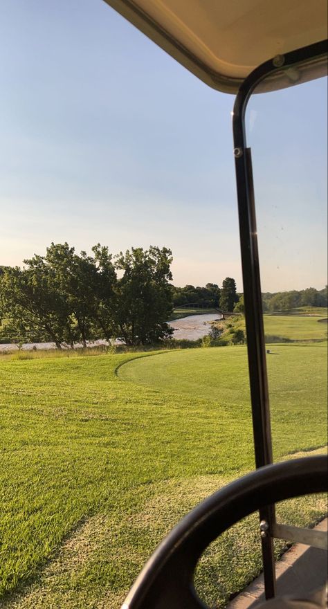 Golfing Instagram Pictures, Golf Cart Pictures, Golf Cart Aesthetic, Old Money Golf, Cart Aesthetic, Golf Girl, Golf Pictures, Golf Photography, Aesthetic Old