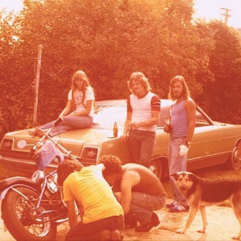 Vintage 70s Aesthetic, 1970s Aesthetic, 1990 Style, 70’s Aesthetic, Hippie Aesthetic, 70s Aesthetic, 70s Vibes, 70s Hippie, Hippie Life