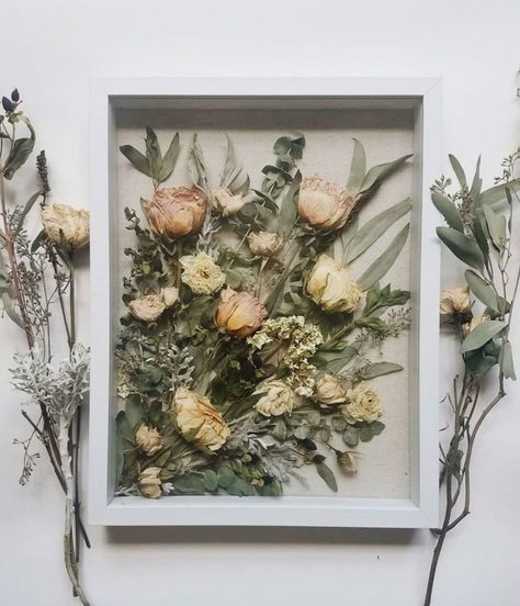 Wedding Bouquet Shadow Box - Pressed Flower Shop Bouquet Shadow Box, Dried Wedding Bouquet, Pressed Flowers Diy, Dried Flowers Diy, Wedding Shadow Box, Diy Shadow Box, Wedding Bouquet Preservation, Pressed Flower Crafts, Tags Diy