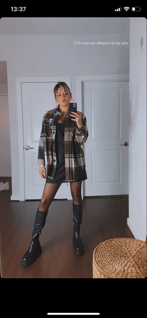 Flannel And Skirt Outfit, Flannel With Skirt, Classic Fall Outfits, Skirt Outfit Fall, Skirt Outfits, Eras Tour, Flannel Shirt, My Fashion, Cute Clothes