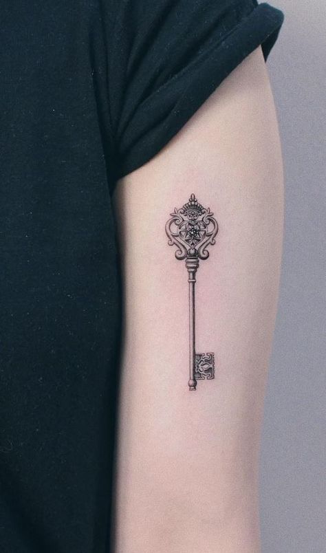 100 Insanely Crazy Black & Gray Tattoos That Are Truly Inspiring - TheTatt Key Tattoo Designs Men, Victorian Key Tattoo, Keys Tattoo Designs, Key Hand Tattoo, Key With Flowers Tattoo, Small Key Tattoos For Women, Key Tattoo Men, Key Tattoos For Women, Key Hole Tattoo