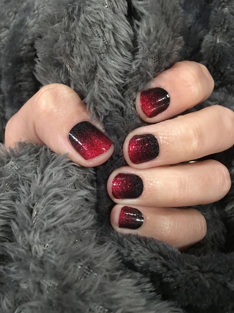 Bloody gorgeous #colorstreetnails Nails Dipped, Graduation Nails, February Nails, Fall Gel Nails, Blood Art, Autumn Nails, Christmas Nail Designs, Color Street Nails, Fancy Nails