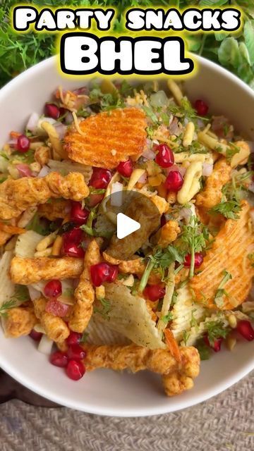 Abhishek Boke on Instagram: "Party Snacks - Unique Bhel 😍❤️

Ingredients:

Kurkure
Spicy Masala Chips
Cream & Onion Chips 
Farsan
Onion
Tomato
Cucumber
Pomegranate
Lemon Juice 
Chaat Masala

Do make this amazing party snacks recipe during cricket matches ❤️😍
.
.
.
.
.
.
.
#bhel #snacks #streetfood #viral #trending #reels" Kurkure Recipe, Masala Chips, Onion Chips, Bhel Recipe, Creamed Onions, Party Snack Food, Tomato Cucumber, Instagram Party, Trending Reels