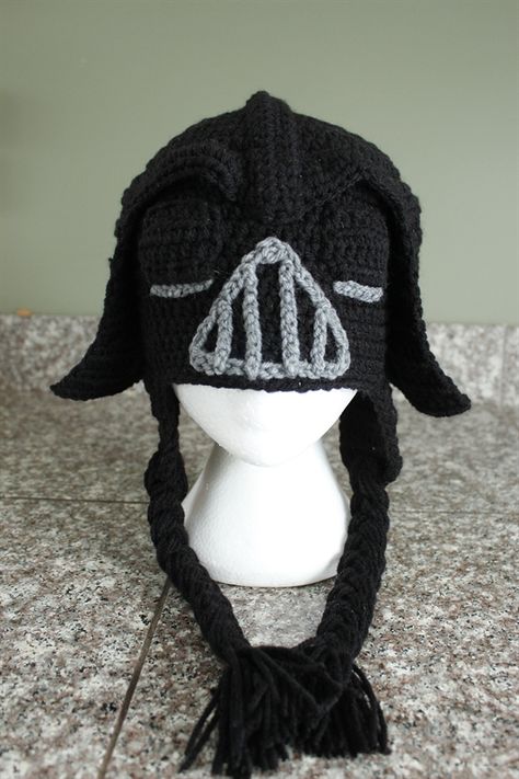 Darth Vader Dog, Crochet Cosplay, Pokemon Star, Baby Hat Crochet, Pokemon Star Wars, Star Wars Crochet, Star Hat, Hat Inspiration, Snow Cap