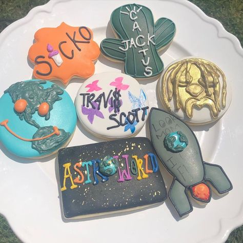 Travis Scott Party Theme, Travis Scott Birthday Cake, Travis Scott Cake, Travis Scott Birthday, Astro World Travis Scott, Ocean Music, Travis Scott Astroworld, Cookie Cake Birthday, 18th Birthday Party