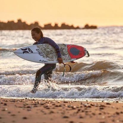 Sky Brown Surfing, Sky Brown, Sun Bum, Great Friends, Skateboarding, Skateboard, Surfing, Sun, Nike