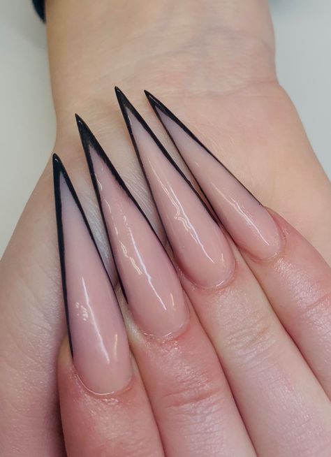 Long Nails Inspiration Black, Black French Stiletto Nails, Red Nail Tips, Stilleto French Nails Black, Black Nails Acrylic Stilettos Long, Stilleto French Tip Black, Stilleto Nails Black Tip, Black And Red Stilletos Nails, Gold Stiletto Nails